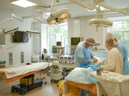 «Теперь и выздоровление у пациентов пойдет быстрее»: в ЦК МСЧ им. В.А. Егорова открыли новый хирургический корпус