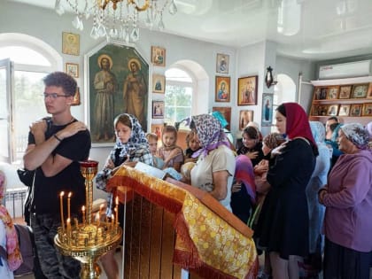 Божественная Литургия и молебен в Сабакаево