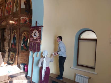 Дружеская помощь волонтеров-студентов Татиановскому храму
