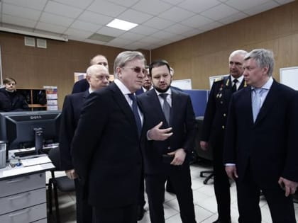 Министр транспорта РФ ознакомился с проектами авиа- и машиностроения Ульяновской области