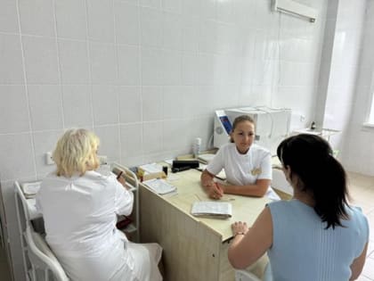 Медицинская бригада в Ульяновске оказала помощь жителям района