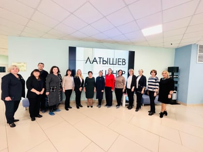 В Ульяновске прошел городской семинар «Смешанное обучение в условиях школы полного дня»