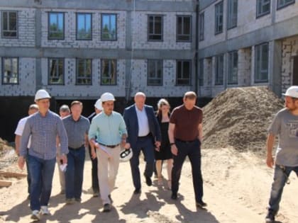 В Ульяновской области продолжается еженедельный контроль за ходом строительства детского инфекционного корпуса