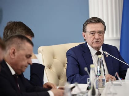 Сенатор Сергей Рябухин: «Наша цель - опережающее развитие региональной авиации»
