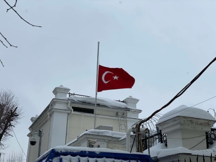 Мусульмане Ульяновска доставили гуманитарную помощь в генконсульство Турции