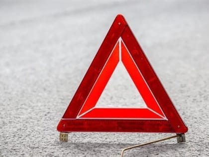 На улице Минаева неопытный водитель за рулём «Гранты» устроил ДТП