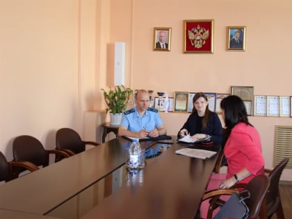 В Ульяновской областной клинической больнице приняли граждан