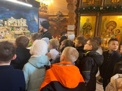 Храм святителя Луки Крымского посетили ученики 4 