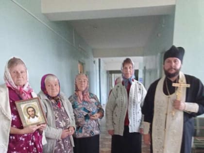 Посещение протоиерея Алексия в Новомалыклинской больнице