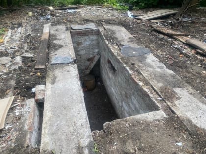 Остатки арматуры, части гаражей, незакрытые погреба: Сергей Моргачев в обратился в прокуратуру из-за неблагоустроенной территории в Засвияжском районе