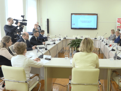 Делегация из Марий Эл высоко оценила качество профильного образования в школах Ульяновска