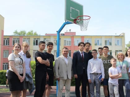 Поддержка инвалидов и семей мобилизованных, ремонт дорог: депутаты Гордумы продолжают адресно помогать ульяновцам