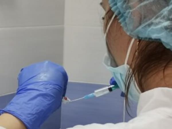 Для ульяновцев имеется более 33 тысяч комплектов антиковидных вакцин