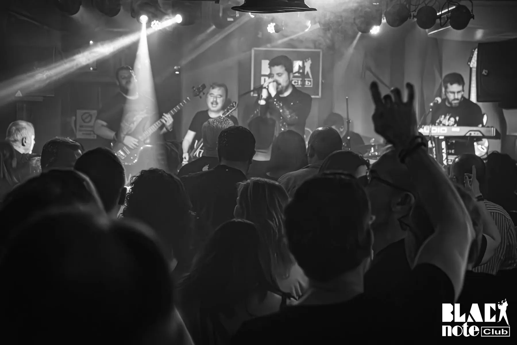 Dressed In Black en Black Note Club · Valencia, España