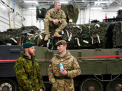 Запад ворчит, но оружие Киеву поставляет