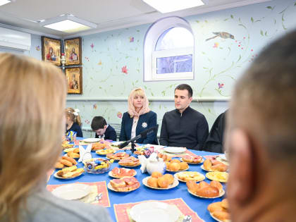 Глава Ленинского округа встретился с семьями военнослужащих