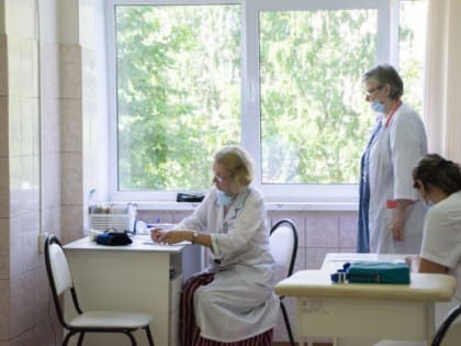 Жители Г.о. Подольск могут обратится на «горячую линию» по вакцинопрофилактике