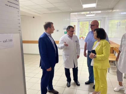 Депутат Госдумы Ирина Роднина провела встречу с главным врачом Лобненской центральной городской больницы