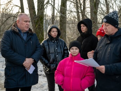 Глава округа встретился с жителями деревни Полудёновка