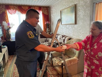 В Павловском Посаде установили автономные дымовые пожарные извещатели в многодетных семьях