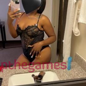 COME SEE ME . 🤫❤