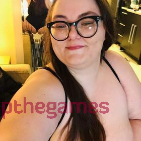 Curvy Goddess