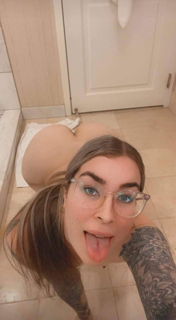 I'M AMY, HOT GIRL💦DADDY SPECIAL $100. FOR HOUR CASH!💦💦 (267) 246 2894