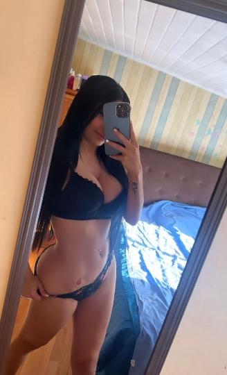IM AVAIBLE🎀 ☎LLAMAME☎♥💞