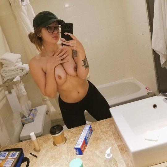 😘❤Sweet Sexy 😘 Available Incall OR Outcall 😘 CAR Fun, 💕 Home/Hotel ✅Available 24/7