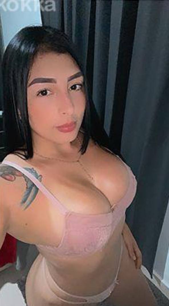Service 😋 Your Place 😋Or Mine😋Ready Now😋TEXT ME NOW! (305) 317-5870