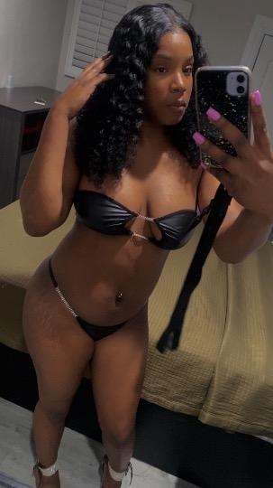 Incalls & Car Play Don't Miss Out On Me Catch Me While I'm Here Cum See Me