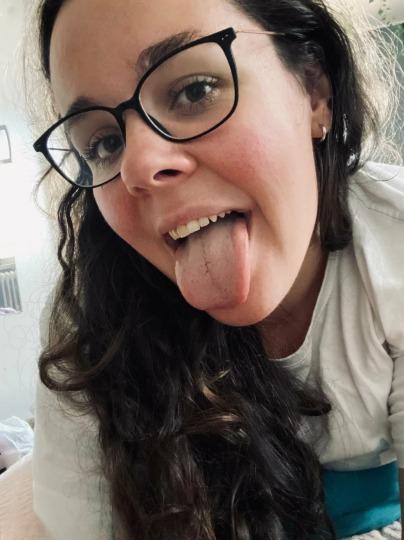 ✅Text me 38 67 42 27 99 ✅Facetime Fun💋And Clean Pussy💓Full-Body Massage Available For Hookup and video content sell also💋