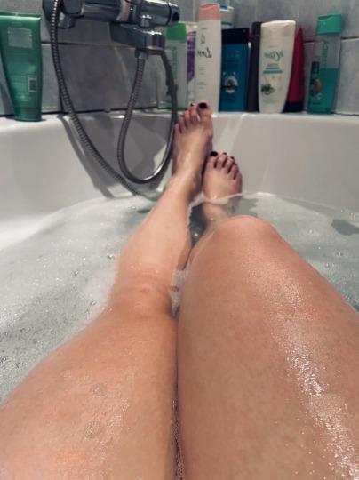 ✅Text me 38 67 42 27 99 ✅Facetime Fun💋And Clean Pussy💓Full-Body Massage Available For Hookup and video content sell also💋