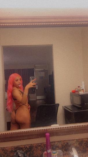 SUPERSOAKER💦🤩🩷Upscale 🥂👠Sexy Seductive Goddess ✨👑💋Don't miss out❌🩷🏆💦100% Real FaceTime Verify