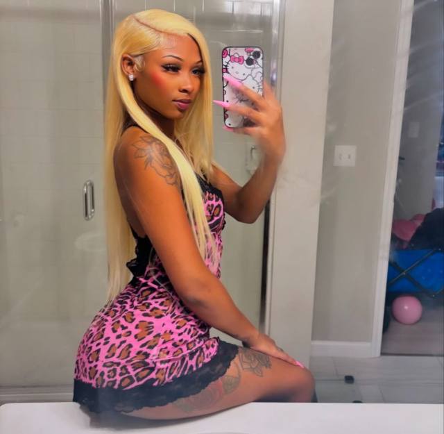🍑💦🍆 Come Smack it For Me 👋🏼 i Squirt💦 👅🥴 24/7 Available🥵♾ Outcall, Incall,CarFun🚗 and FaceTime show and I got nasty videos fo