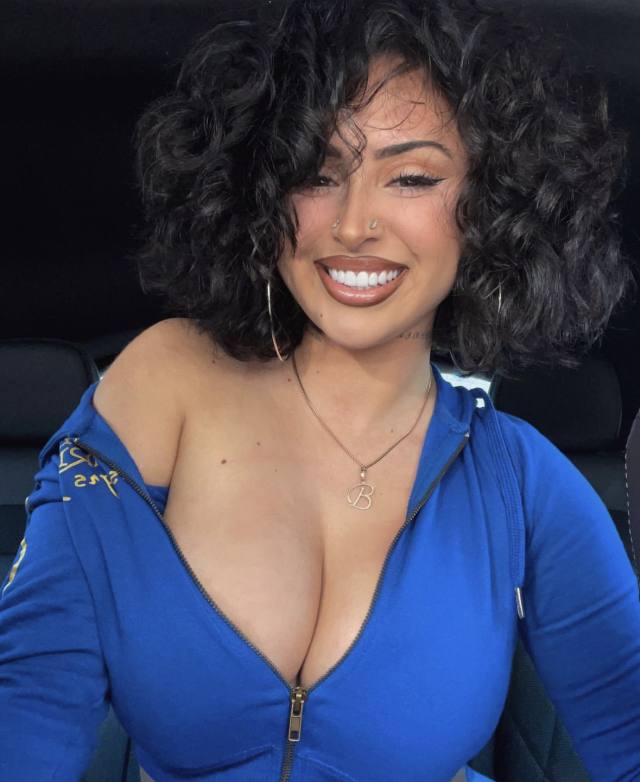 I’m Down To Fuck You Good👅🍆🥵 And I’m open to meeting you anywhere.👅
