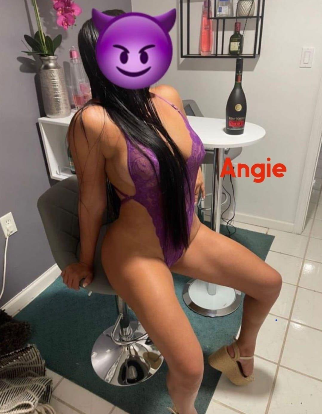BEST FULL SERVICE GIRLS BBJ GFE ANAL EXTRAS SERVICES AVAILABLE