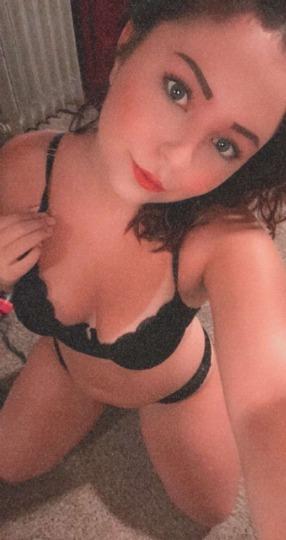 🔥Sweet Sexy Girl💕Soft Boobs💕Hot Pussy💦Special For All Service🔥Available Incall/Outcall- 24/7🙅