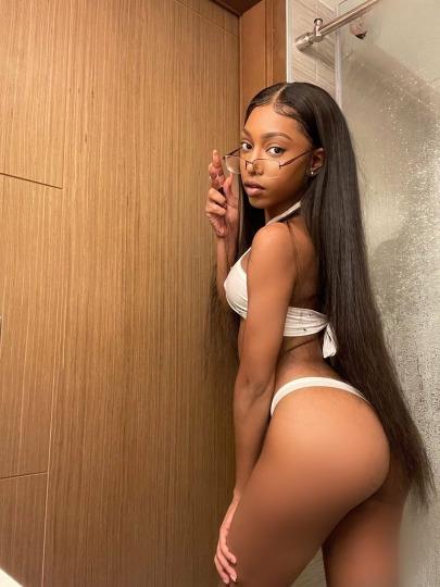 Pretty Face, Slim Waist, And Bubbly Personality!💋Fresh Tight Pussy👅✅No Games🔰🔥Need a Regular Also🔥Incall/Outcall/Car fun/Facetime Fun🍎☎Available 24/7✅