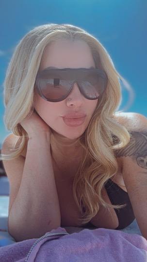 💋❄Hot Blonde party girl to you 💋❄