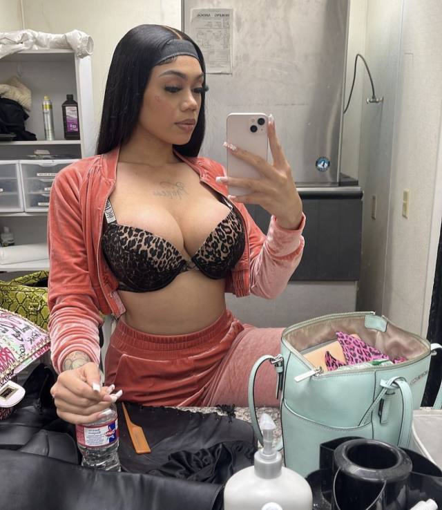 I'm Hailey 🥰are u in need of an hot sexy girl to have an unlimited fun💦👅🍑 Number:2136820937: 🍑 Telegram: @Lollydhailey2002