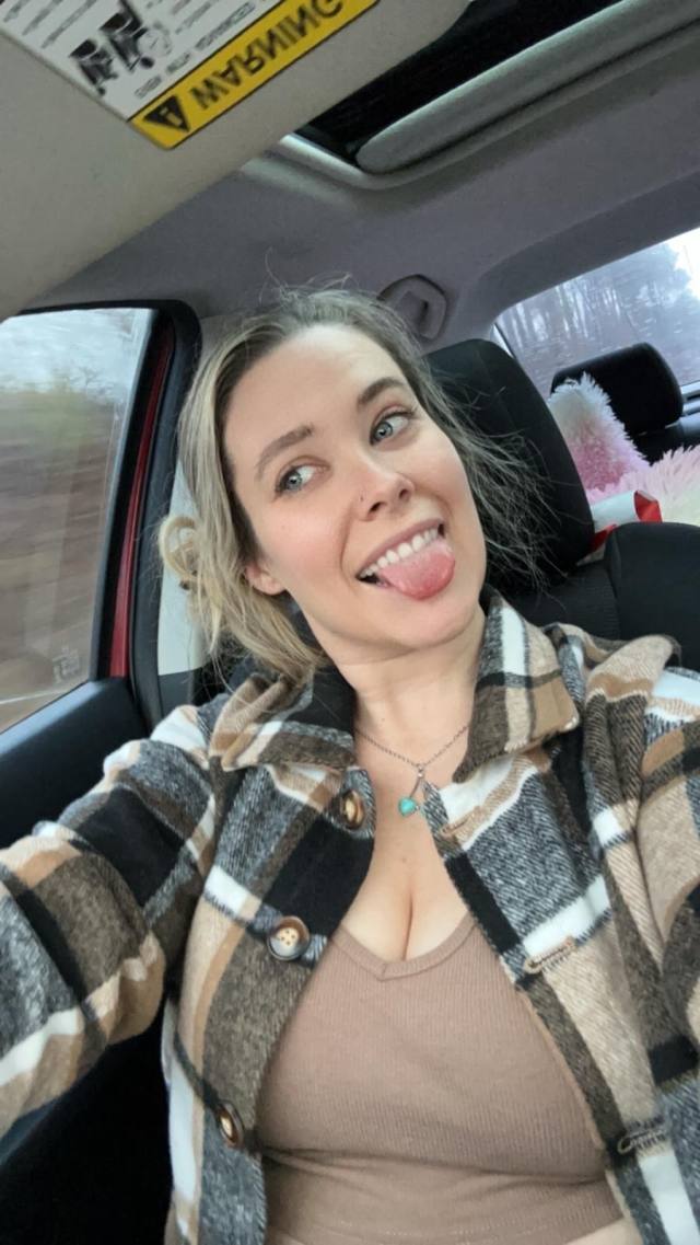 I AM AVAILABLE FOR INCALL AND OUTCALL SERVICES