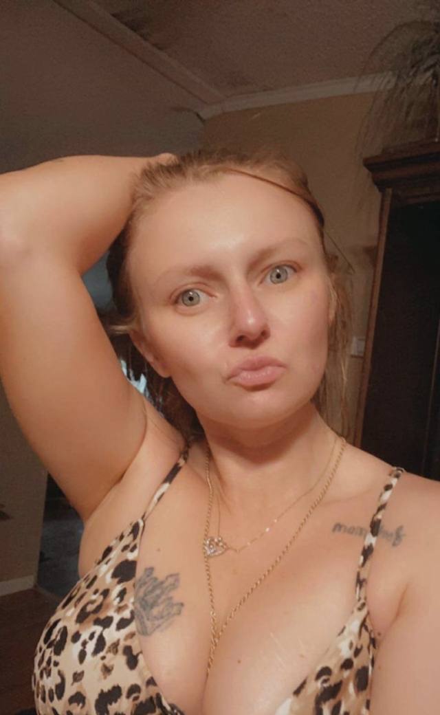 I AM AVAILABLE FOR INCALL AND OUTCALL SERVICES