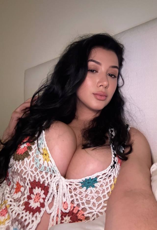 ✅ PAYMENT 💕 ACCEPTED ⭕️ IN PERSON I OFFER FUN ,MASSAGES ,SELL ALL KINDS OF DRUGS,AND 🥵 PILLS 💊 💕 I ALSO SELL NUDE PICS AND V