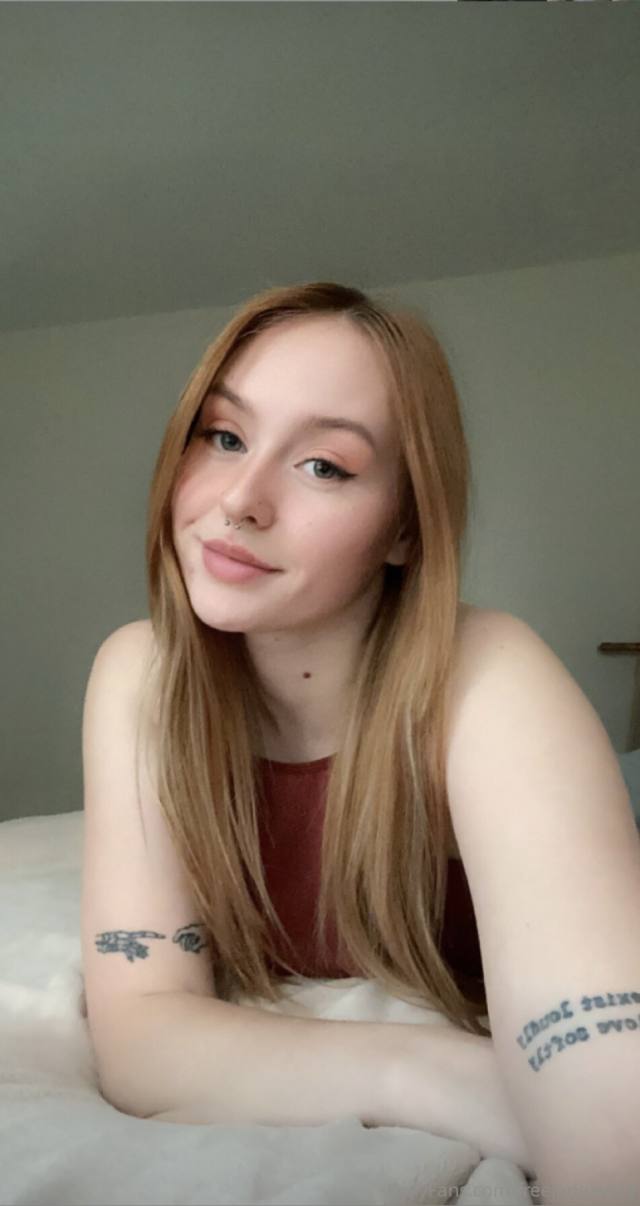 LATE NIGHT FUN/ EARLY MORNING FUN. SEXY RED HEAD, LETS GET TOGETHER AND HAVE FUN. MASSAGE/SEX, PAYMENT UPON ARRIVAL
