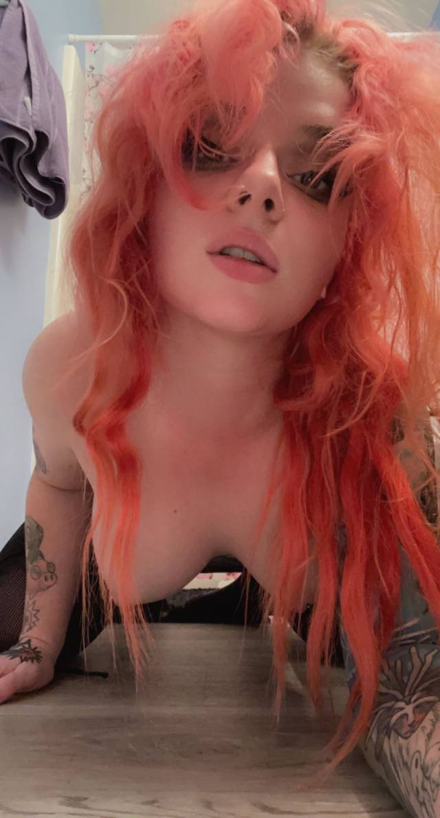 Available for hookup both Incall and outcall 🌹 ✨😘 💦