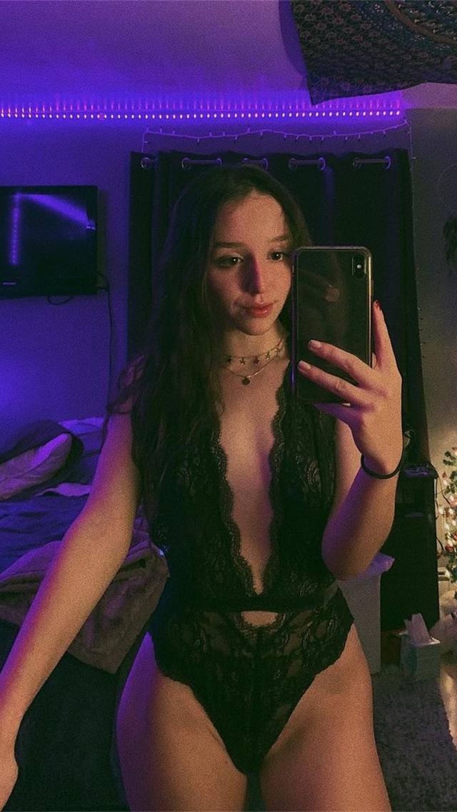 I’m available for hookup Text me 2067514009 Telegram @rachealbaby221 Gmail Rachealbaby133@gmail.com