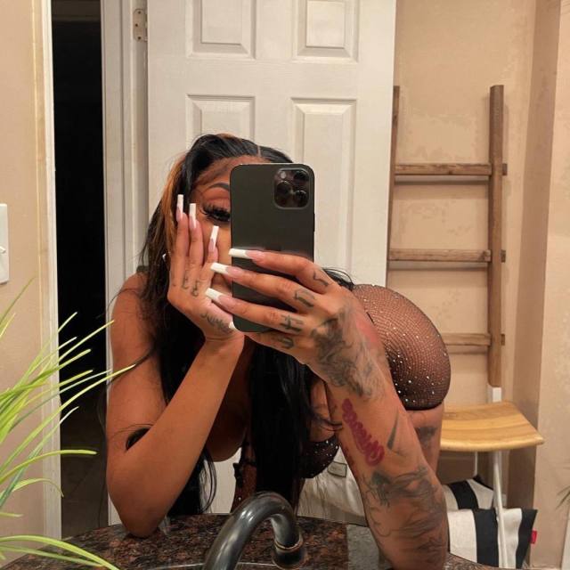 Telegram:: @melodylinda1 Sexy girl🔥Available Anytime for In Call 📲 Out Call , Car call service At Cool Rate .🔥 Open minded an