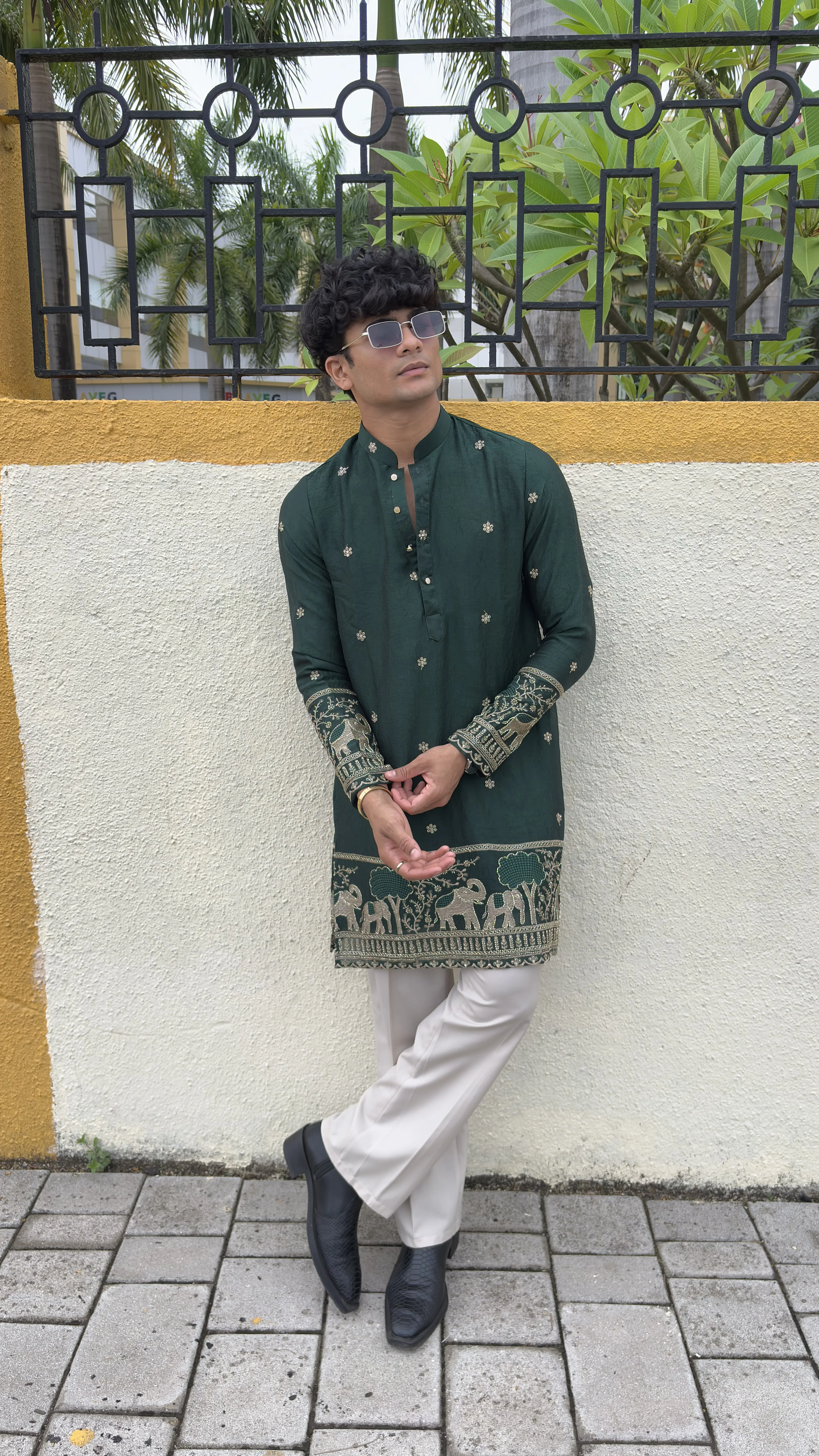 DWAARIK Maharaja Elephant Motif Kurta
