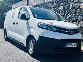 Van Sullivan Toyota Proace